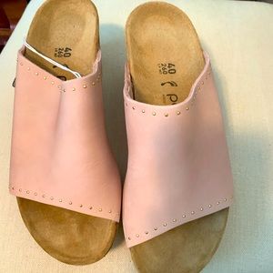 ❤️NWT Papillio Wedge Sandal EU Size 40